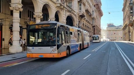 Tpl Liguria, addio ai biglietti: si pagherà con carte bancarie e codice Qr