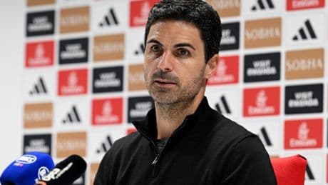 Real Madrid target surprise Arsenal star with contract talks ‘not going well’