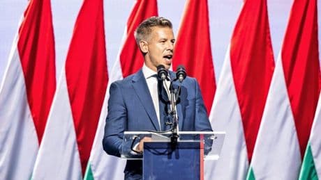 Péter Magyar: Er will Orbáns Dörfer erobern