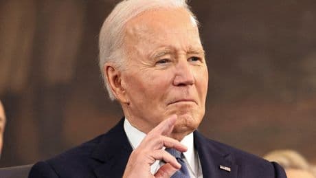 Biden califica de “insensata” la política de “apaciguamiento” de Trump con Putin