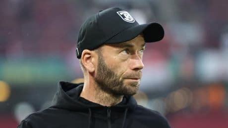 Trainerwechsel Nr. 15 – Coach vom Tabellenletzten geht auf eigenen Wunsch