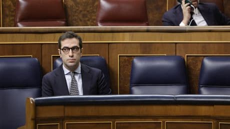 Cuerpo: "No hay ninguna influencia de Junts o ERC en la decisión sobre la consulta por la opa"