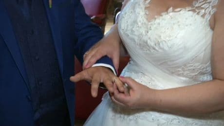 Drôme: une maire refuse de marier un Tunisien et une Française, suspectant un mariage de "complaisance"