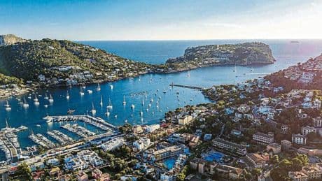 Un proveedor de armas de Putin ha adquirido cinco villas de lujo en Mallorca durante la guerra