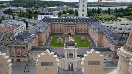 Pandemie: Corona-Aufarbeitung - Folgen der Krise noch spürbar