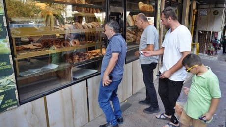 Zam cumhuriyeti: Ekmeğe yine zam geliyor! Fırıncılar artan maliyetlere dikkati çekiyor