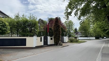 Im feinen Grünwald bei München - Einbrecher plündern Villa von reichem Kunsthändler