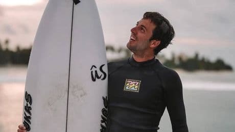 Borja Agote, experto en surf: "Nos van a pasar millones de cosas dentro del agua, cómo perdamos el control..."