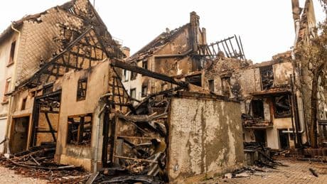 In der Altstadt: Bewohner sollen nach Großbrand Ersatzwohnungen bekommen