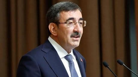 Cumhurbaşkanı Yardımcısı Cevdet Yılmaz: Kurumlarımızın açıklamalarını takip etmekte fayda var