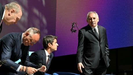François Bayrou se préparerait-il au martyre ?