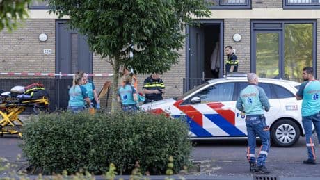 Twee doden en gewonde agent bij steekincident in Hoofddorp