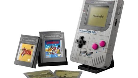 Lego Game Boy is so accurate even the advert is the same