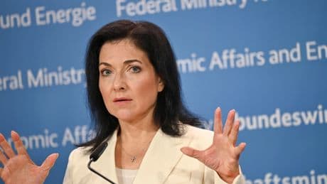 Energieversorgung: Bundesregierung setzt Alarmstufe Gas aus