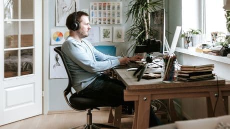Steuererklärung: Wie Sie gebrauchte Büromöbel von der Steuer absetzen