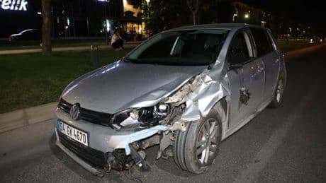 Genç kıza çarparak ölümüne neden olan sürücü aracı bırakıp kaçtı