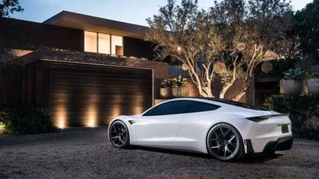 Tesla Roadster, voci di un ritorno? Che sia la volta buona?