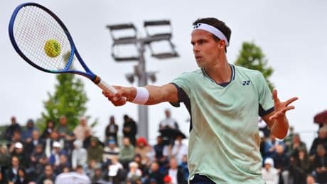 Tennis: Daniel Altmaier bei French Open in Runde drei