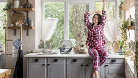 El secreto de una experta en limpieza para que tu casa siempre huela bien