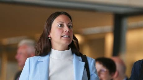 Caroline Bosbach soll Parteigelder eingesteckt haben - 35-Jährige bestreitet Fehlverhalten