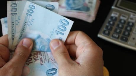 Piyasalar nefesini tuttu: Yarın 10.00'da kartlar yeniden dağıtılacak