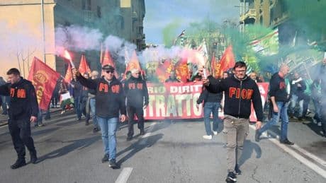 Contratto metalmeccanici, a Genova sciopero e occupazione delle fabbriche il 23 aprile