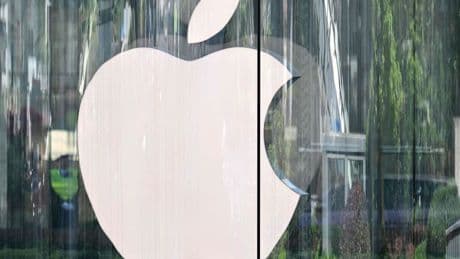 Accordo Trump-Apple: 100 miliardi di investimenti negli Usa