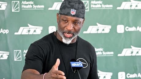 The Jets job was the only one for Aaron Glenn — but it won’t be easy