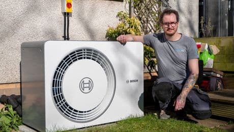 Scheme to give heating engineers free heat pumps ‘boosts confidence’ in the tech