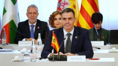 Sánchez convoca a los líderes autonómicos en Barcelona para ofrecerles la "financiación singular" pactada con Cataluña