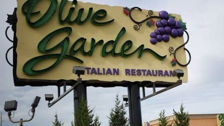 Olive Garden is expanding across Canada. Here's what to know