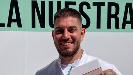 Eduardo Palomera, farmacéutico: “Si eres de los que lo pasa mal cuando tiene que tragarse una pastilla, no utilices agua, sino alguna bebida más densa, como yogur líquido o puré”