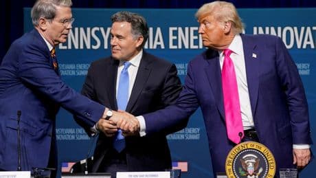 Pour gagner la guerre technologique face à la Chine, Donald Trump annonce de nouveaux méga-investissements dans l’IA