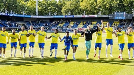 RKC heeft weer hoop, matchwinner Sierhuis, prachtgoal Van Bergen: samenvattingen eredivisie
