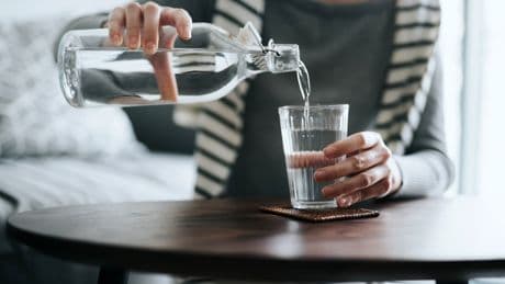 So einfach: Mit einem Trick trinken Sie endlich genug Wasser am Tag