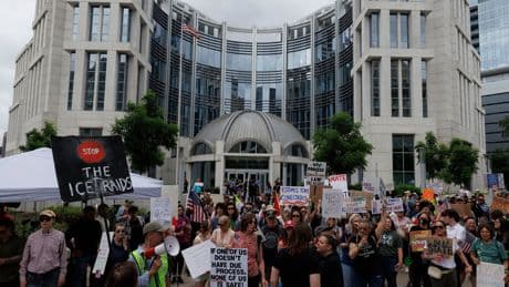 Judge Signals Openness to Granting Bail to Returned Deportee