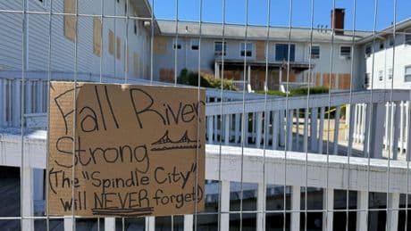 Assisted-living facility where fire killed 10 temporarily lost certification for mistreatment