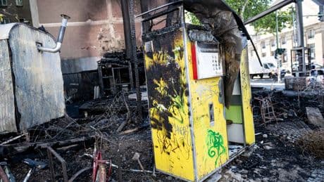 Brand in Friedrichshain: Nach Brand im Clubgarten: "Wilde Renate" bleibt offen