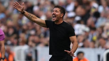 La triple presión de Simeone: el gasto en contrataciones, Gil Martín reclamando éxitos y la ambición del propio técnico