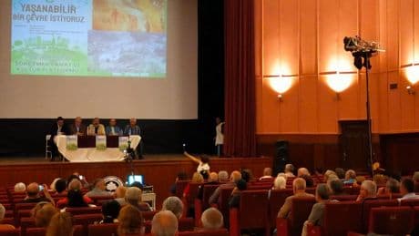 Söke’de çevre paneli: ‘Yaşamak için bir an önce ayağa kalkmak zorundayız’