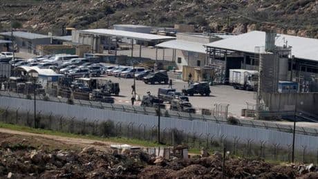 Moins d’un quart des Gazaouis détenus en Israël depuis le 7 Octobre sont des “combattants”