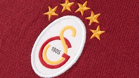Galatasaray'ın yeni kalecisi belli oldu! 36 yaşındaki eldiven Galatasaray'a imzayı atıyor
