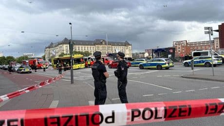 Verbrechen: Mindestens 17 Verletzte nach Messerangriff in Hamburg