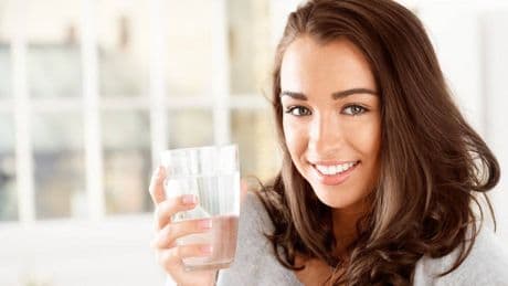 Sei consigli per bere più acqua
