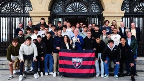 El homenaje más sentido del Arenas en recuerdo a Kali, su utillero: «No está sólo en esta lucha»