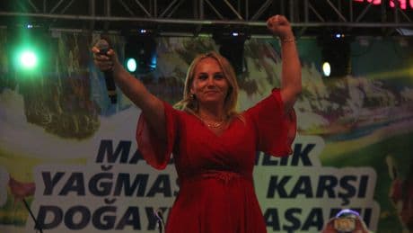 Pınar Aydınlar’dan operasyonel habere yalanlama: “Ortada karar yok, itibar suikastı”