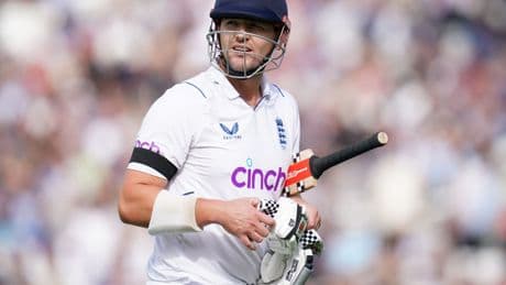 Alex Lees’ half-century helps Durham close in on Nottinghamshire total