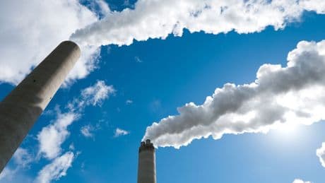 Emissioni nocive, l’Ue propone taglio del 90% al 2040 con flessibilità