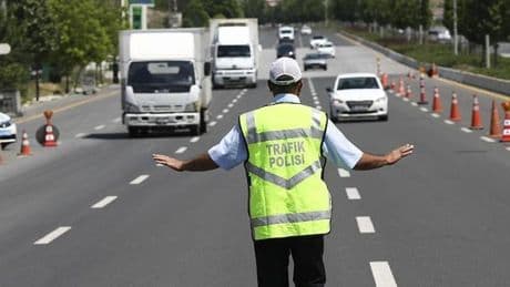 İstanbul'da bazı yollar trafiğe kapatıldı