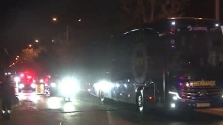 Fenerbahçe'ye derbi mağlubiyeti sonrası Samandıra'da tepki!